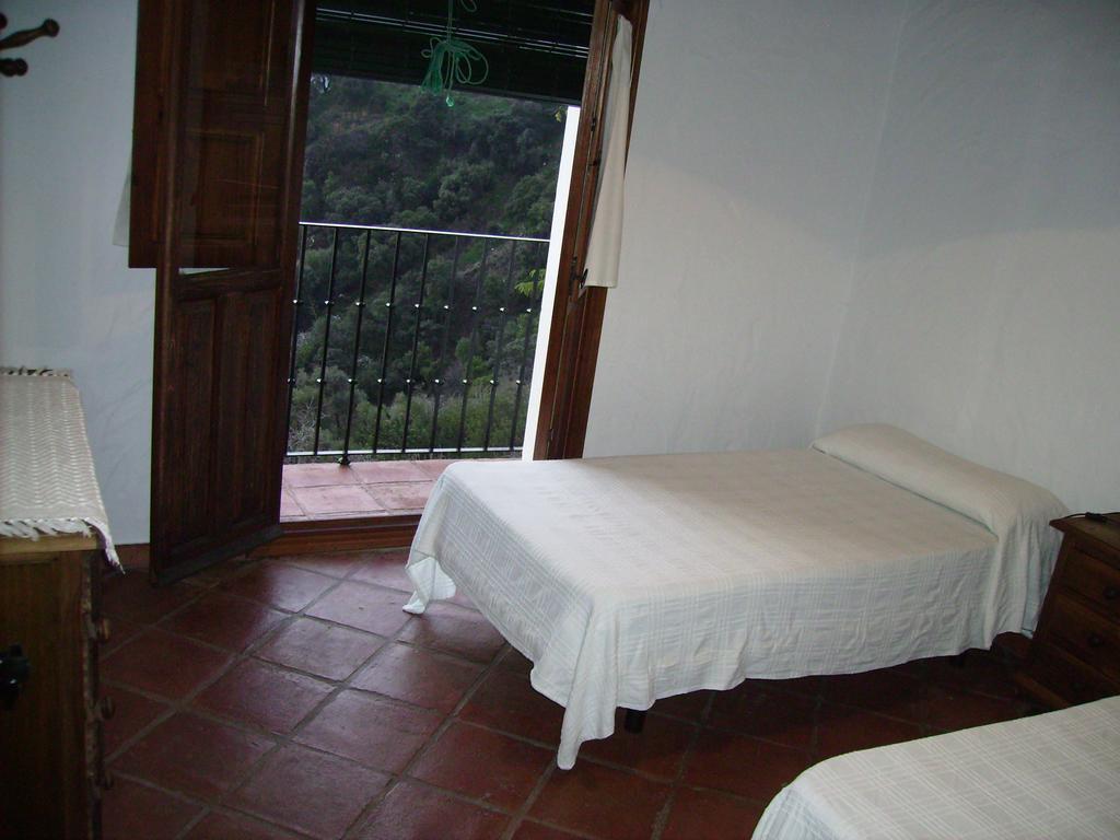 Casas Rurales Jardines Del Visir Хенальгвасиль Экстерьер фото